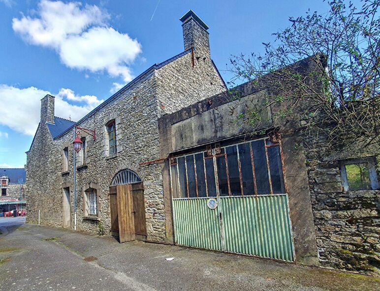 Maison - 275 m² - 4 pièces