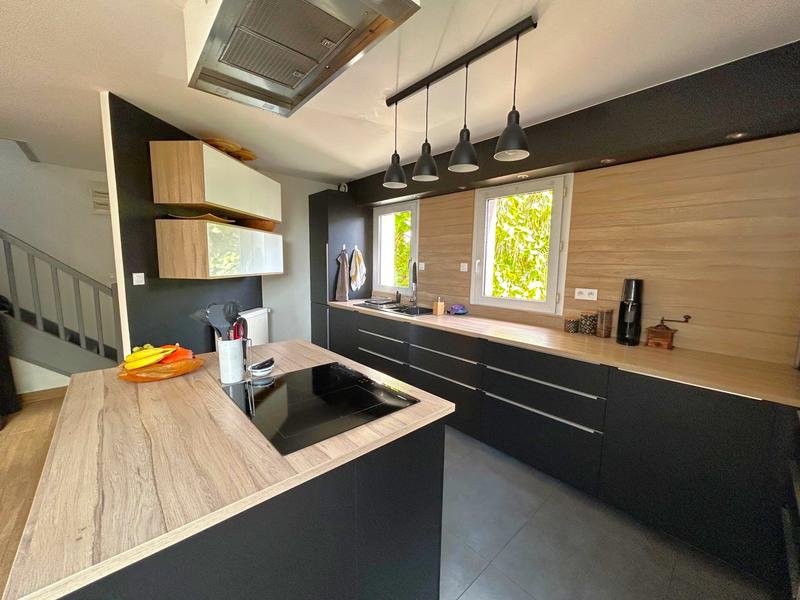 Maison - 101 m² - 4 pièces