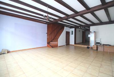 Maison - 147 m² - 6 pièces
