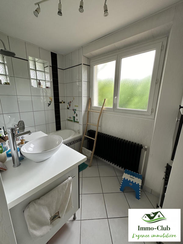 Maison - 115 m² - 6 pièces