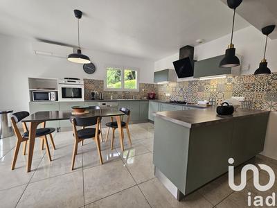 Maison - 133 m² - 4 pièces