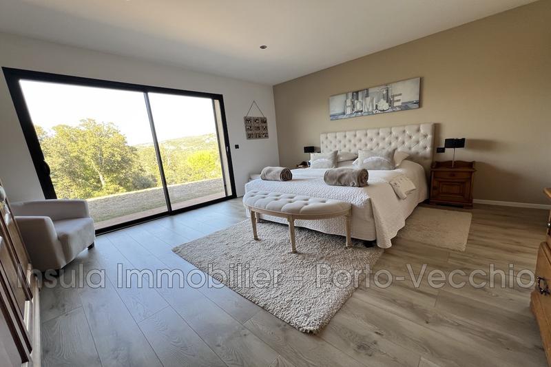 Villa - 277 m² - 10 pièces