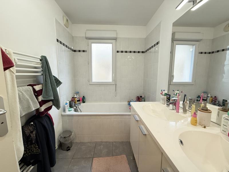 Maison contemporaine - 80 m² - 4 pièces