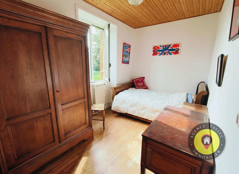 Maison - 165 m² - 6 pièces