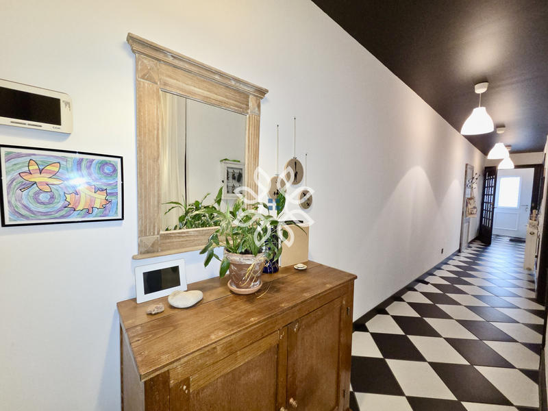 Maison - 150 m² - 8 pièces