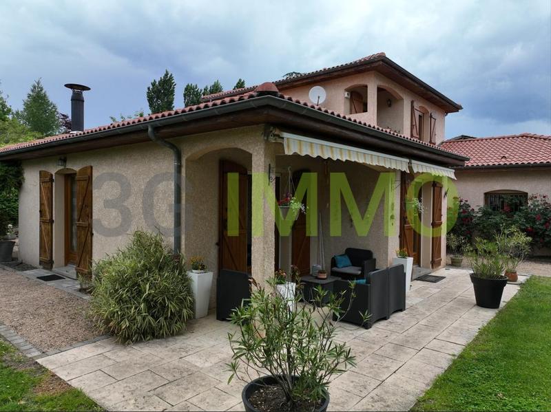 Maison - 135 m² - 5 pièces