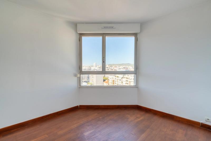 Appartement - 91 m² - 3 pièces