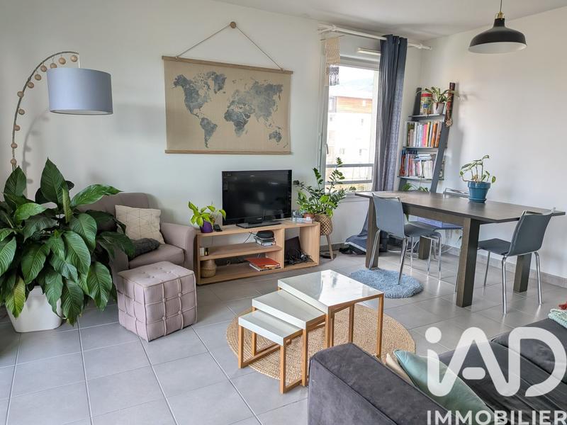 Appartement - 64 m² - 3 pièces