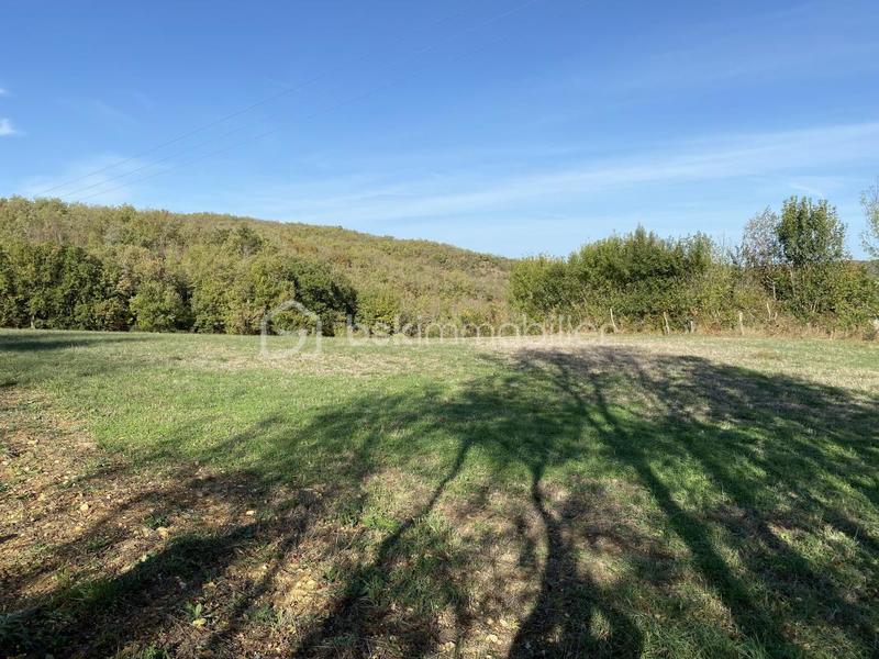 Terrain constructible - 1 178 m²