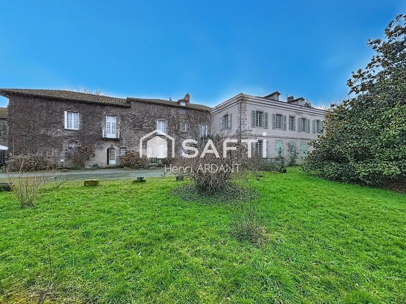 Maison - 600 m² - 13 pièces