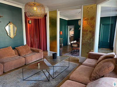 Appartement - 104 m² - 3 pièces