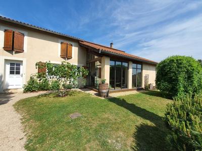 Villa - 164 m² - 8 pièces