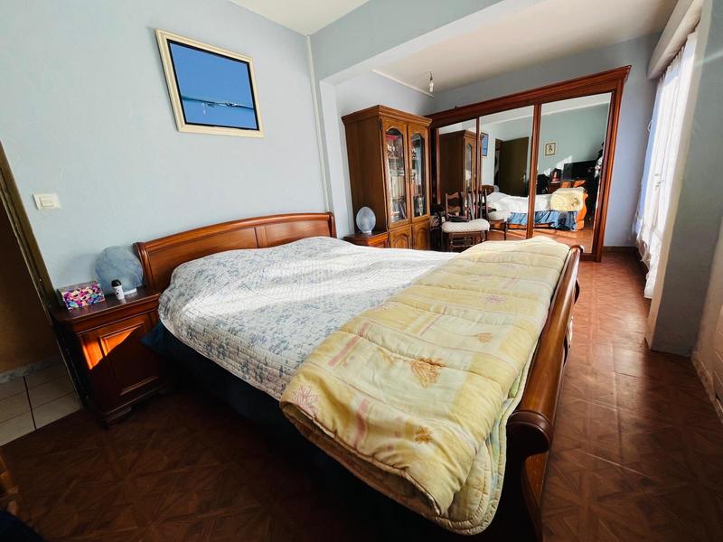 Maison - 112 m² - 8 pièces