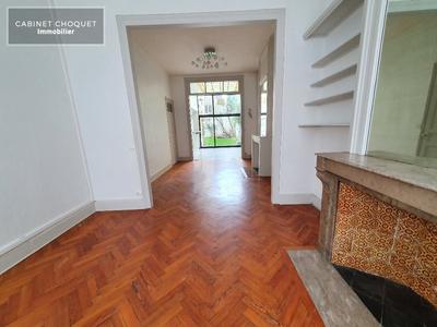 Maison bourgeoise - 151 m² - 3 pièces