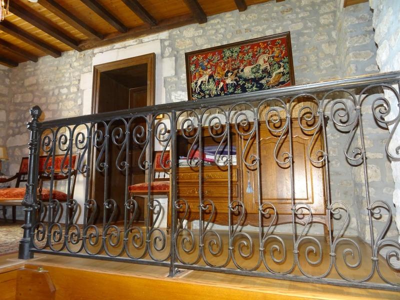 Maison en pierre - 238 m² - 8 pièces