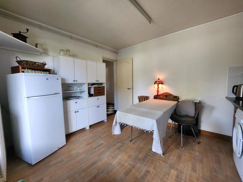 Local commercial - 762 m² - 15 pièces