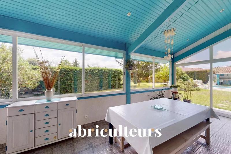 Maison - 160 m² - 5 pièces