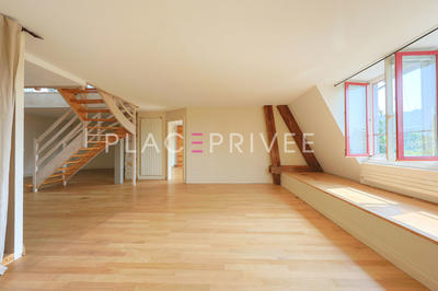 Appartement - 193 m² - 6 pièces
