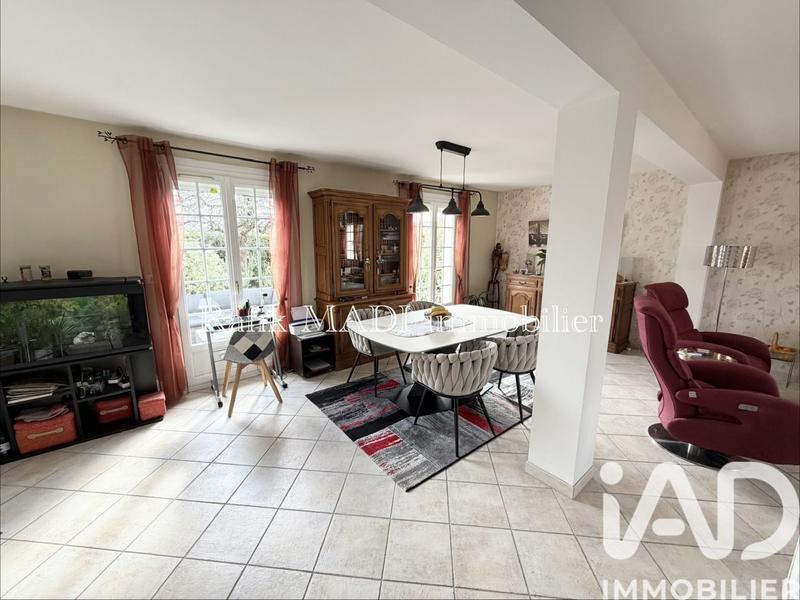 Maison - 120 m² - 5 pièces