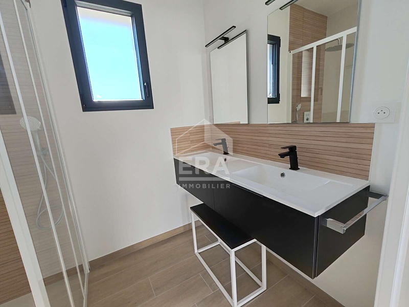 Maison - 139 m² - 6 pièces