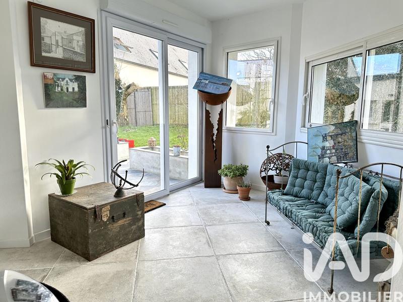 Maison - 216 m² - 7 pièces