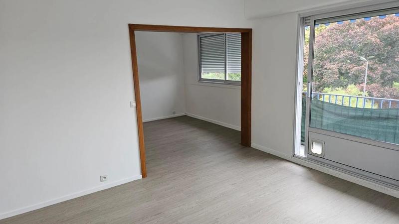Appartement - 92 m² - 5 pièces