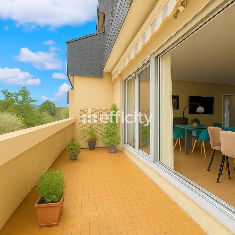 Appartement ancien - 90 m² - 4 pièces