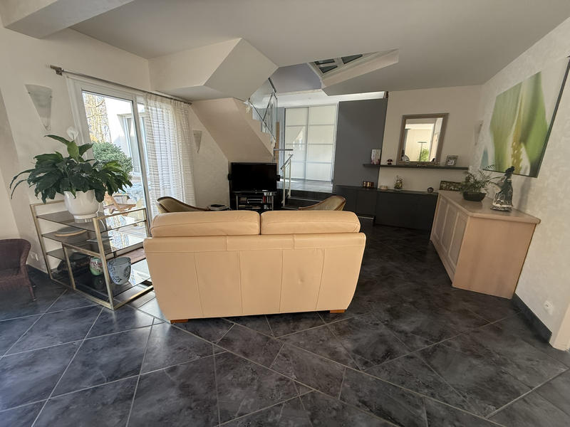 Villa - 215 m² - 7 pièces