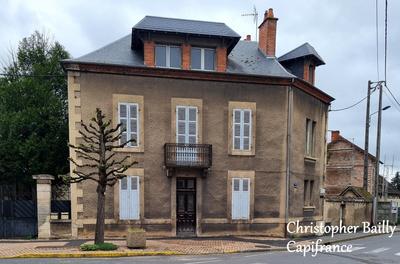 Maison de ville - 188 m² - 7 pièces