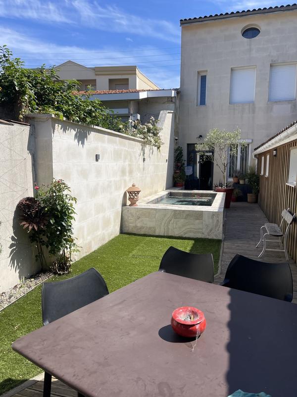 Villa - 180 m² - 7 pièces