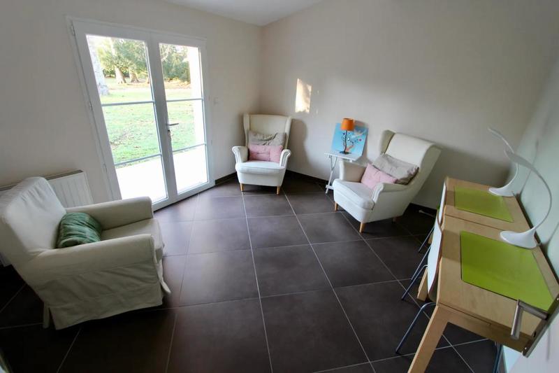 Maison en pierre - 275 m² - 11 pièces