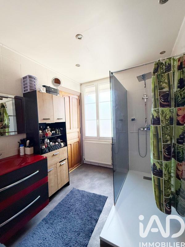 Maison de ville - 212 m² - 8 pièces