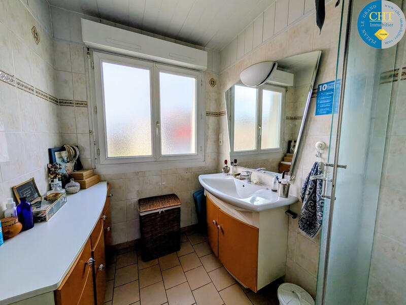 Maison - 143 m² - 7 pièces