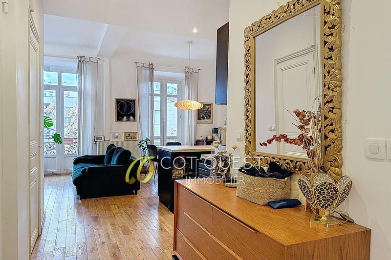 Appartement - 60 m² - 3 pièces