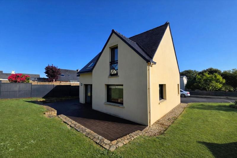 Maison - 150 m² - 7 pièces