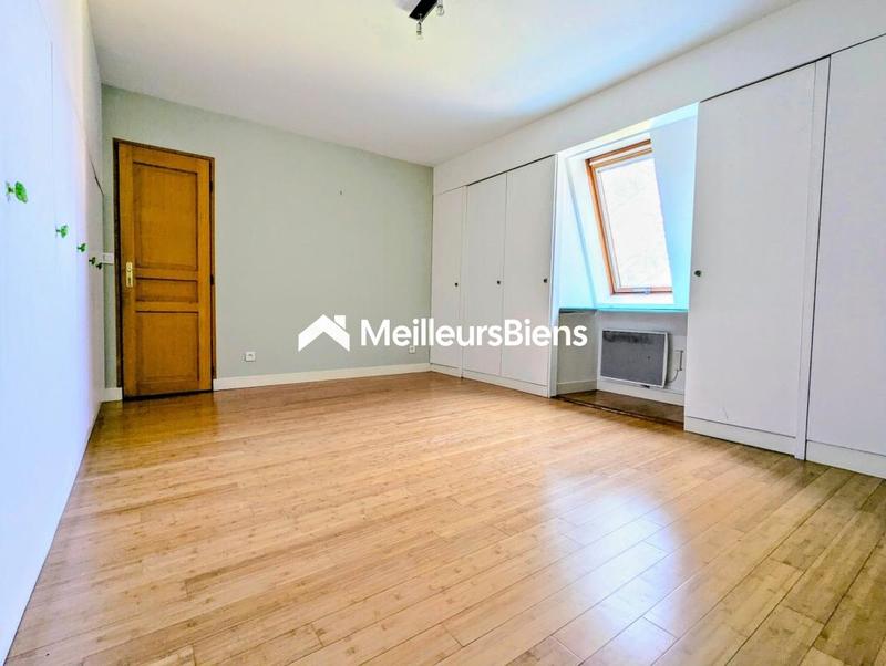 Maison - 161 m² - 5 pièces