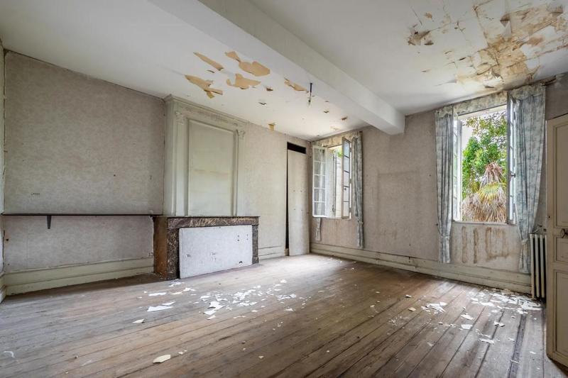 Maison en pierre - 200 m² - 8 pièces