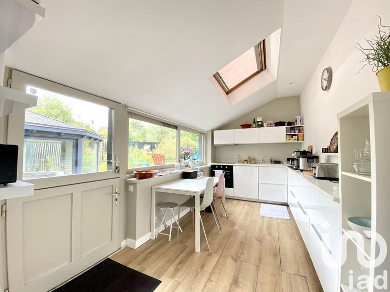 Maison - 179 m² - 8 pièces