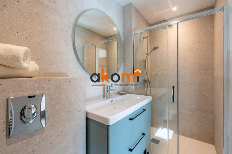 Appartement - 188 m² - 7 pièces