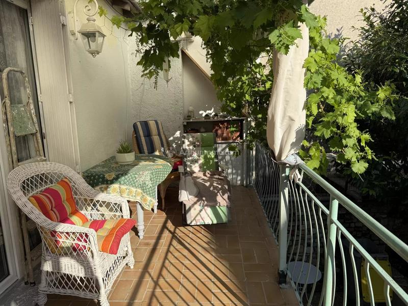 Maison - 90 m² - 5 pièces