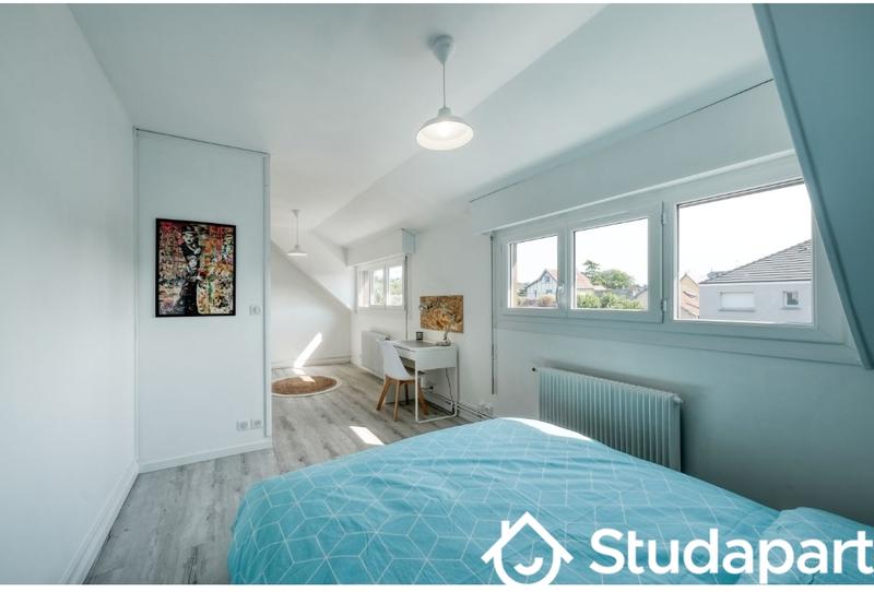 Chambre - 15 m² - 1 pièce