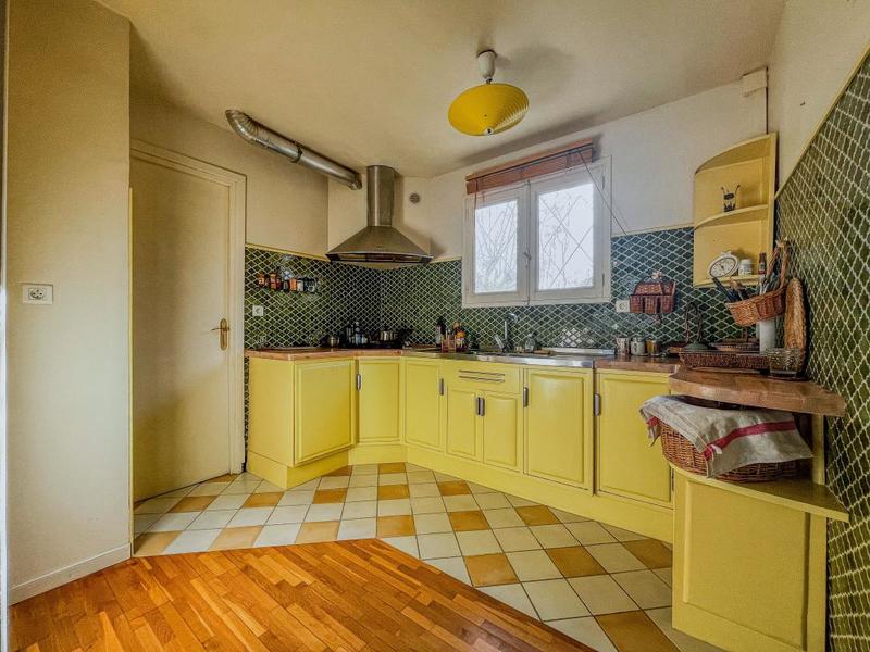 Maison - 84 m² - 4 pièces