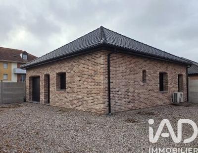 Maison - 85 m² - 4 pièces