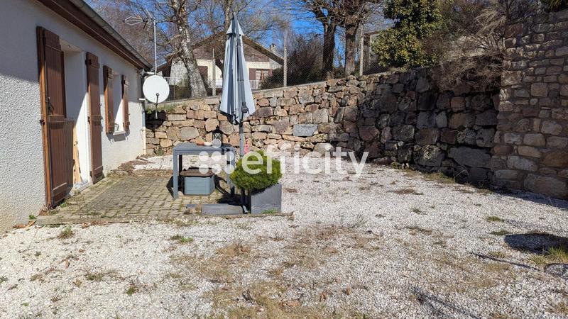 Pavillon - 88 m² - 4 pièces