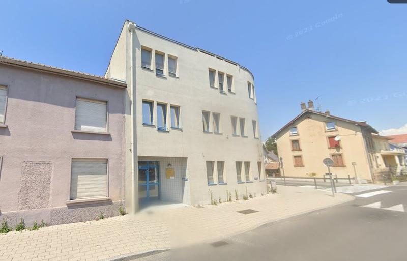 Local d'activités - 239 m²