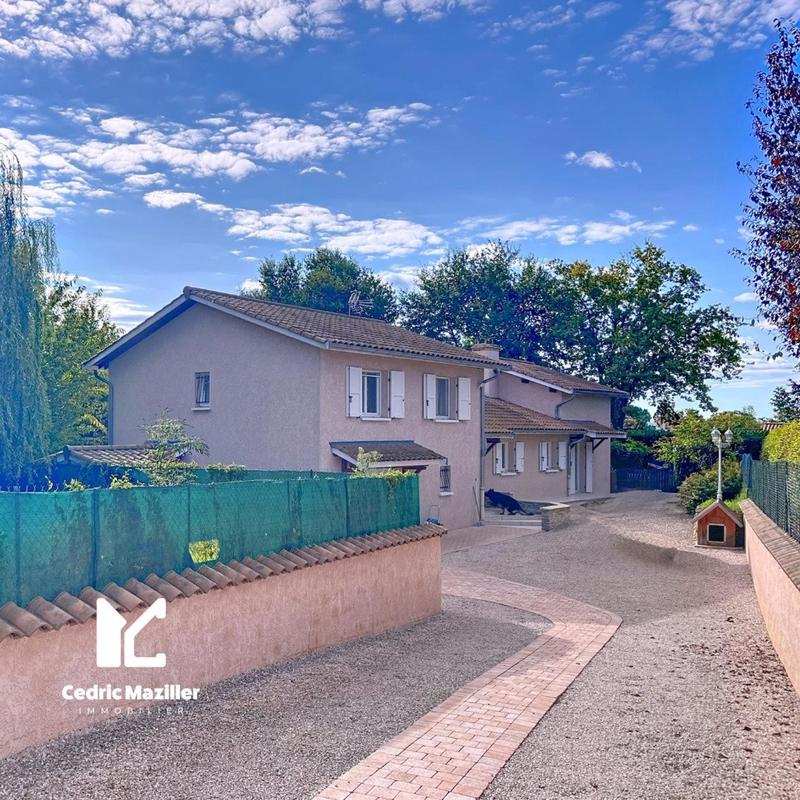 Maison - 182 m² - 7 pièces