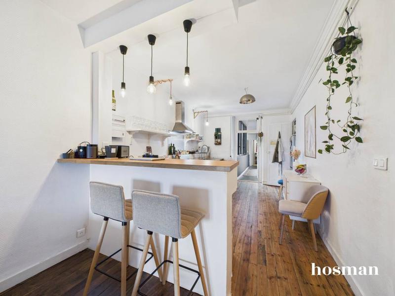 Appartement - 82 m² - 3 pièces