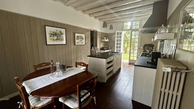 Maison - 211 m² - 7 pièces