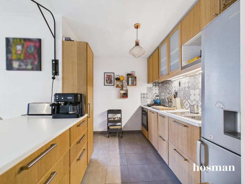 Appartement - 85 m² - 4 pièces