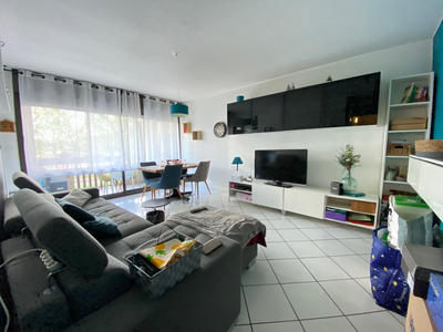 Appartement - 5 m² - 2 pièces